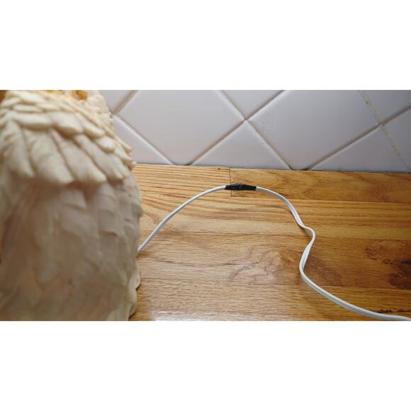 Sculpted Guardian Angel Nativity Manger Electric Nightlight - Picture 5 of 8